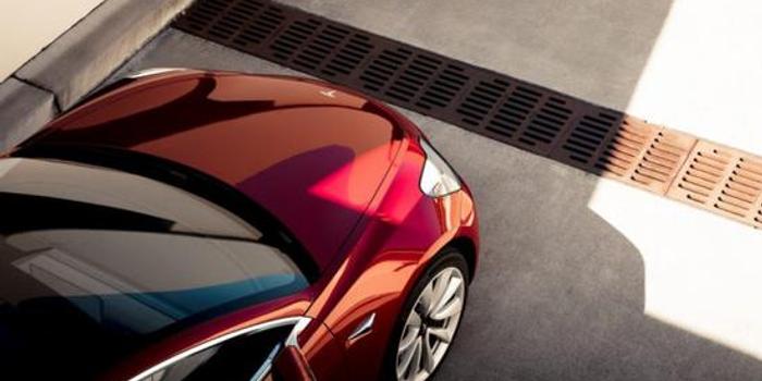 特斯拉宣布Model 3部分车型降价 使价格更加实惠