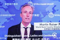 世界银行中国局局长芮泽：未来5年里，世界银行的气候投资在贷款组合中平均占比将达35%，高于去年28%