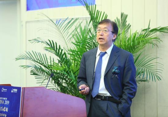 北京大学光华管理学院杰出管理实践教授、中国投资有限责任公司原副董事长、总经理李克平