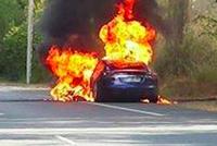 又出事了！特斯拉Model S在法国试驾时起火自燃