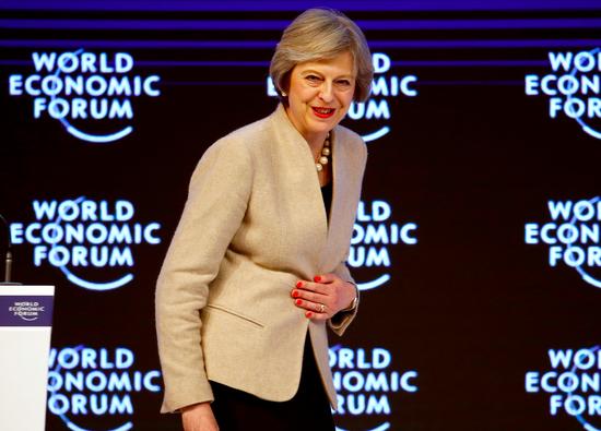 争议梅姨:该如何直面英国脱欧这一地鸡毛?