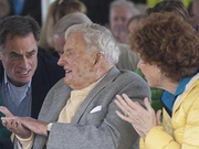 洛克菲勒逝世生前热衷于慈善 家族传奇能否继续？　