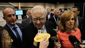 新浪独家对话巴菲特