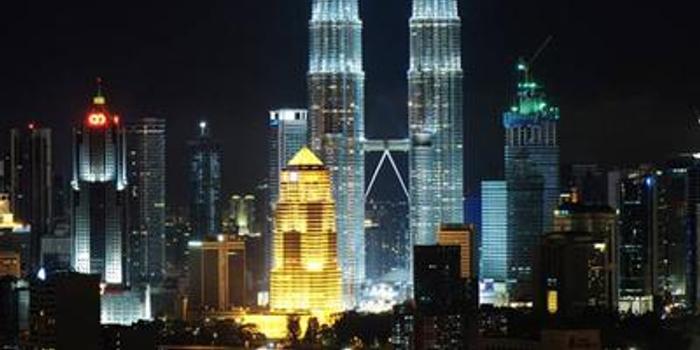 马来西亚总理称马人均收入超一万美元
