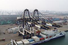海关总署：中国7月进口1.24万亿元 增长1.6%