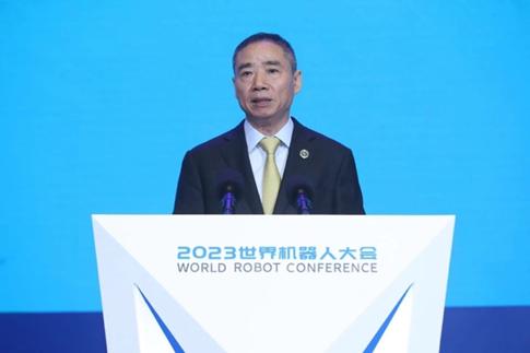 工业和信息化部党组成员、副部长辛国斌总结大会成果