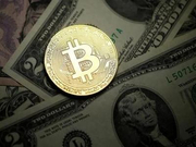 比特币期货首周秀“翻云覆雨” 欧洲援军蠢蠢欲动