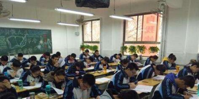 厦门中小学期末考时间出炉 小学安排在放假前