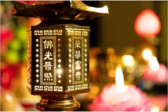 拜佛诵经后,千万不要忘了做“回向”