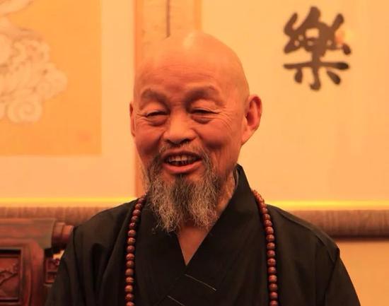 参禅念佛,持戒第一。(净慧长老资料图片)