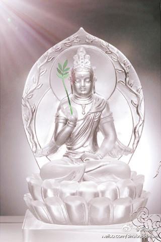 药王菩萨,《法华经》所谓的燃烧自身以供养诸佛的大菩萨,也是施与良药给众生,以除治众生身心病苦的大士。