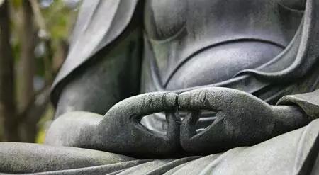 在家居士必须上早晚课吗?