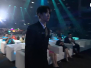 视频：2018亚洲新歌榜年度盛典 乐华七子NEXT获最具人气组合荣誉