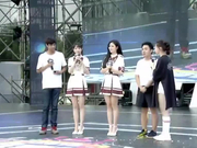 视频：2018粉丝嘉年华 SNH48李宇琪、邵雪聪与粉丝互动