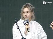 视频：2018粉丝嘉年华 周锐演唱《在你离开我后的每一分钟》