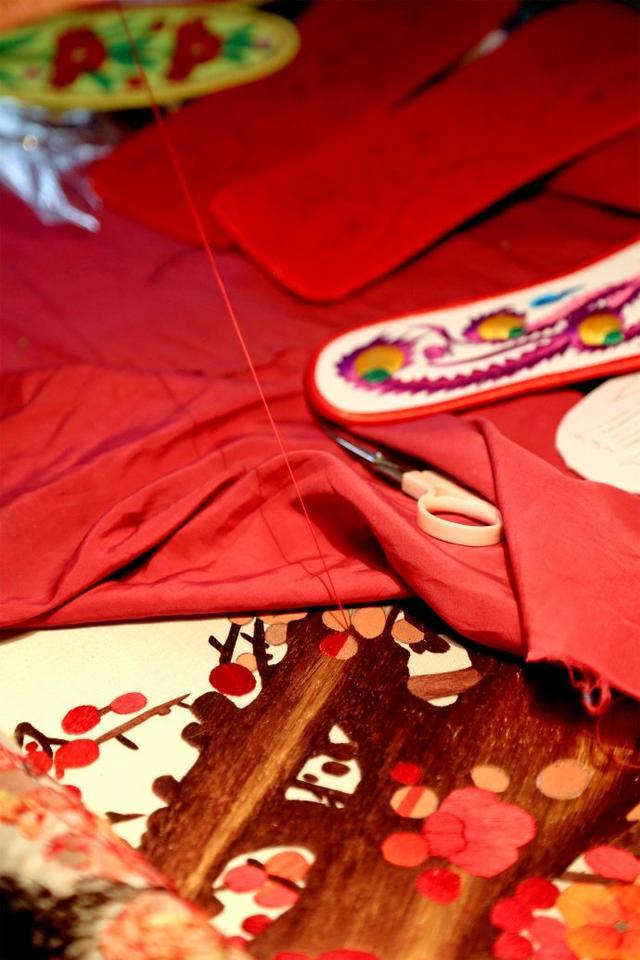 ​刺绣艺术是中华民族发展史上很重要一部分与我们生活息息相关