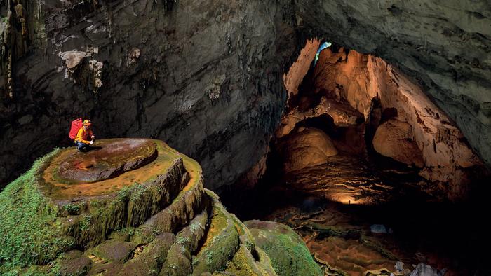 世界最大洞穴竟然就在越南，洞里处处有奇景，每年只能300人进入