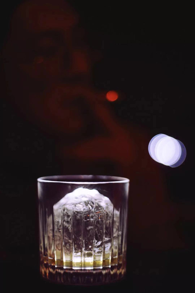 滑雪后休闲放松的最佳去处，在崇礼也可享受酒吧夜生活