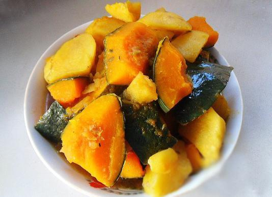 家常美味—土豆炒鸡蛋，简单几步，轻松搞定一餐