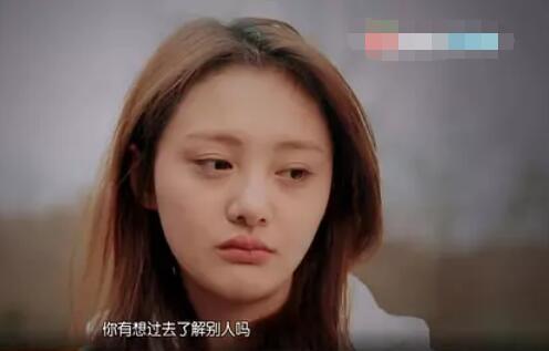 宁静吐槽花少2的人太会演，这已经是她第二次公开处刑花少2的人了