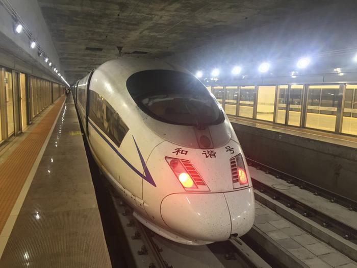 为何中国高铁一直亏损，还在不停修建？真相令人汗颜！