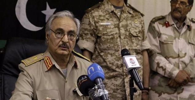 利比亚叛军领袖身份：卡扎菲干将、美国公民、俄罗斯心腹