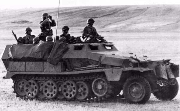 二战时德军装甲掷弹兵班武器装备