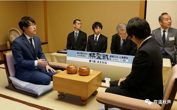 日本棋圣战挑战赛开打 井山冲击七连霸 山下期待终结十连败