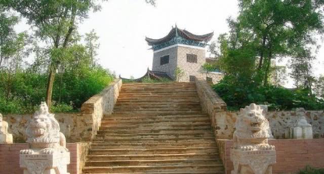 除了湖州小莲庄、曼谷云石寺大理石寺，这些雕刻精美的旅游景点