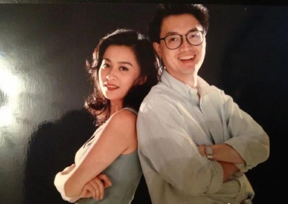 刘嘉玲26年前旧照像极佘诗曼，如今两人颜值下跌全是鼻孔惹的祸