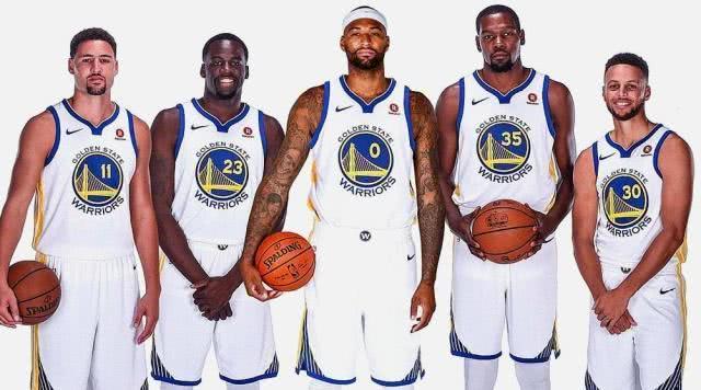 NBA收视率全面下降，肖华却甩锅给詹姆斯，殊不知他正在毁掉联盟