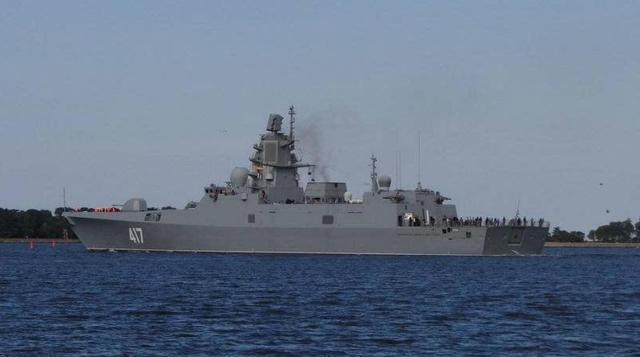 俄罗斯从来不低头屈服：新型战舰服役！俄海军终见希望