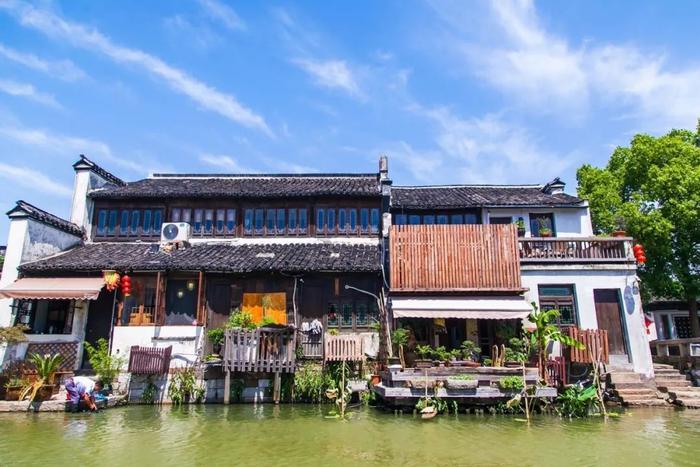 <a href='http://travel.sina.com.cn/suzhou-lvyou/?from=b-keyword' ><em>苏州</em></a>有座古镇很特别,这里有姚明难忘的童年生活