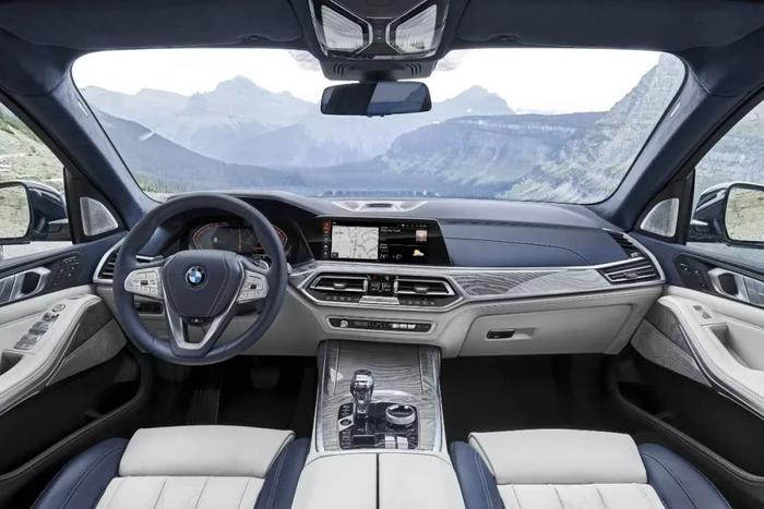 ​创新BMW X7会成为撬动下一轮消费升级的“金钥匙”吗？