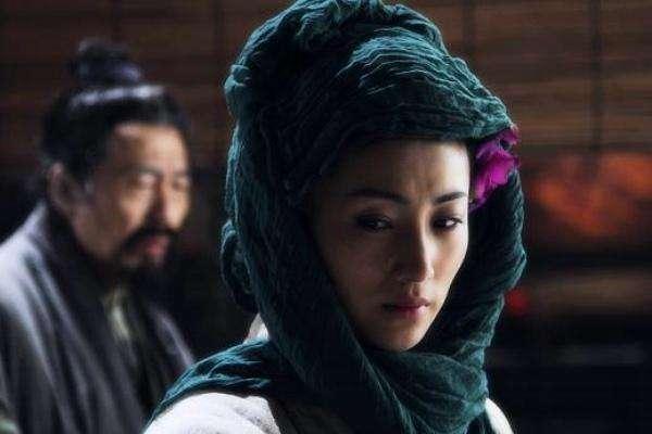 中年再读《鲁提辖拳打镇关西》，你绝对笑不出来