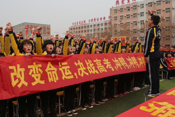 孙子百日宴祝福指南 爷爷奶奶贺词大全