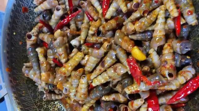 爆炒钉螺，经济实惠，做法简单麻辣咸香，难以抗拒！
