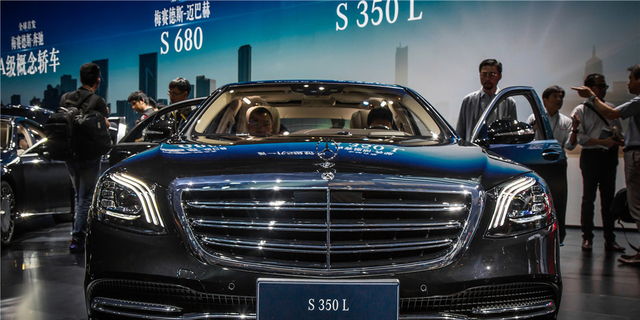 首发实拍奔驰新款S级