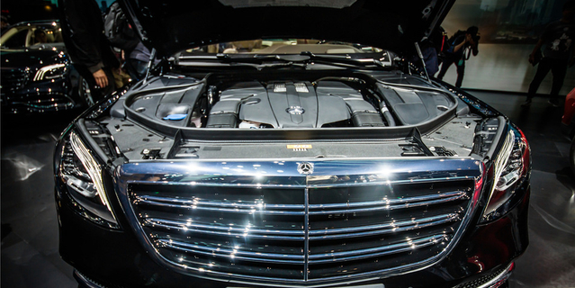 首发实拍奔驰新款S级