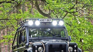 无界，路虎卫士，在户外，感觉赛路虎揽胜！ ​