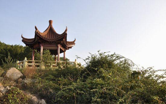 山上的亭子 山上的亭子