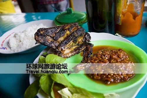 印尼饭馆的食物很单一 印尼饭馆的食物很单一