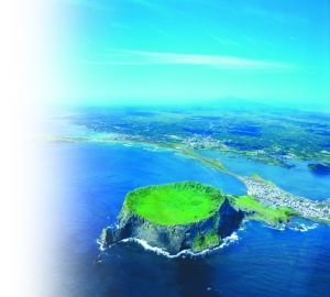 济州岛城山日出峰 济州岛城山日出峰