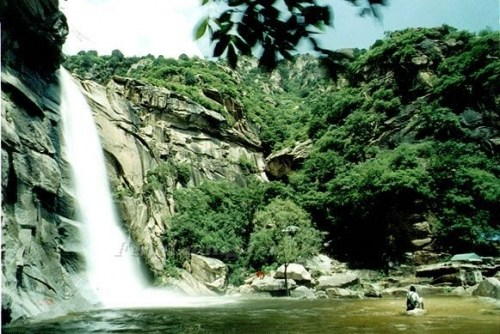 黑龙潭风景区 黑龙潭风景区