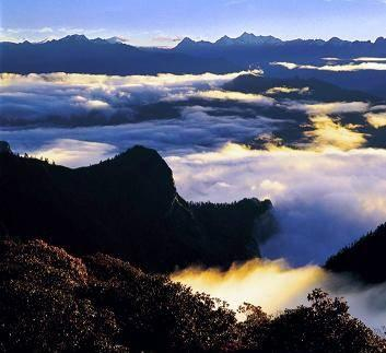 瓦灰山