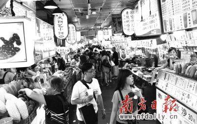 台湾小吃市集 陈健聪 摄 台湾小吃市集 陈健聪 摄
