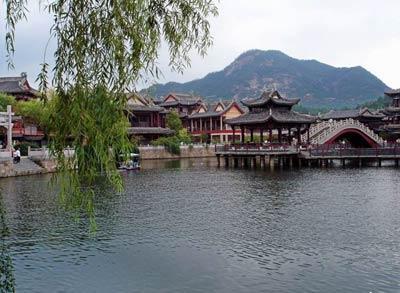 横店集团八面山影视城