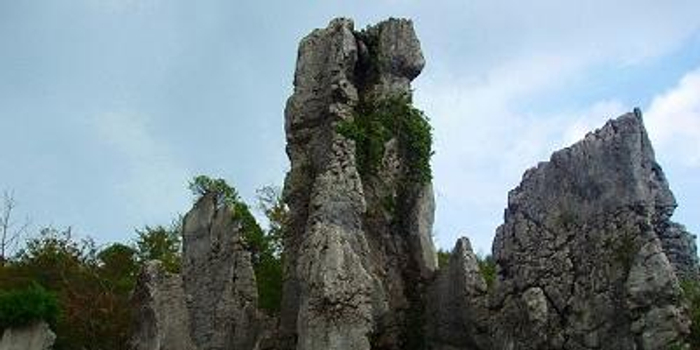 中国四川4A级景区广安华蓥山旅游区