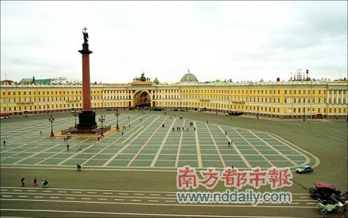 鸟瞰冬宫广场。CFP供图