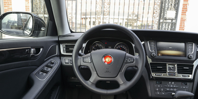 2017款红旗H7 2.0T自动豪华型